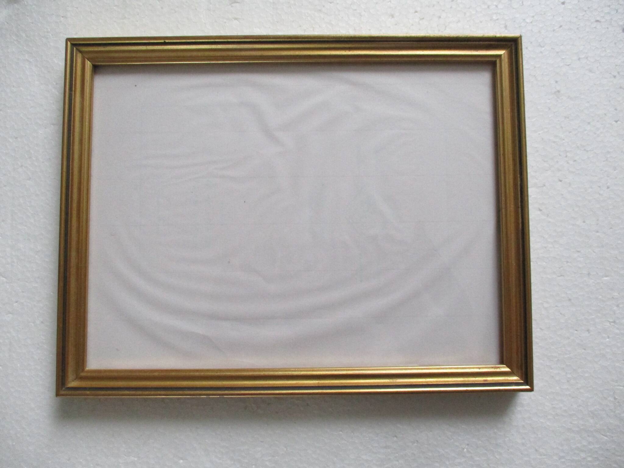 Vintage gilded wooden frame for 183 x 243 mm subject