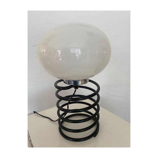 Lampe à poser ressort dans le goût d'Ingo Maurer