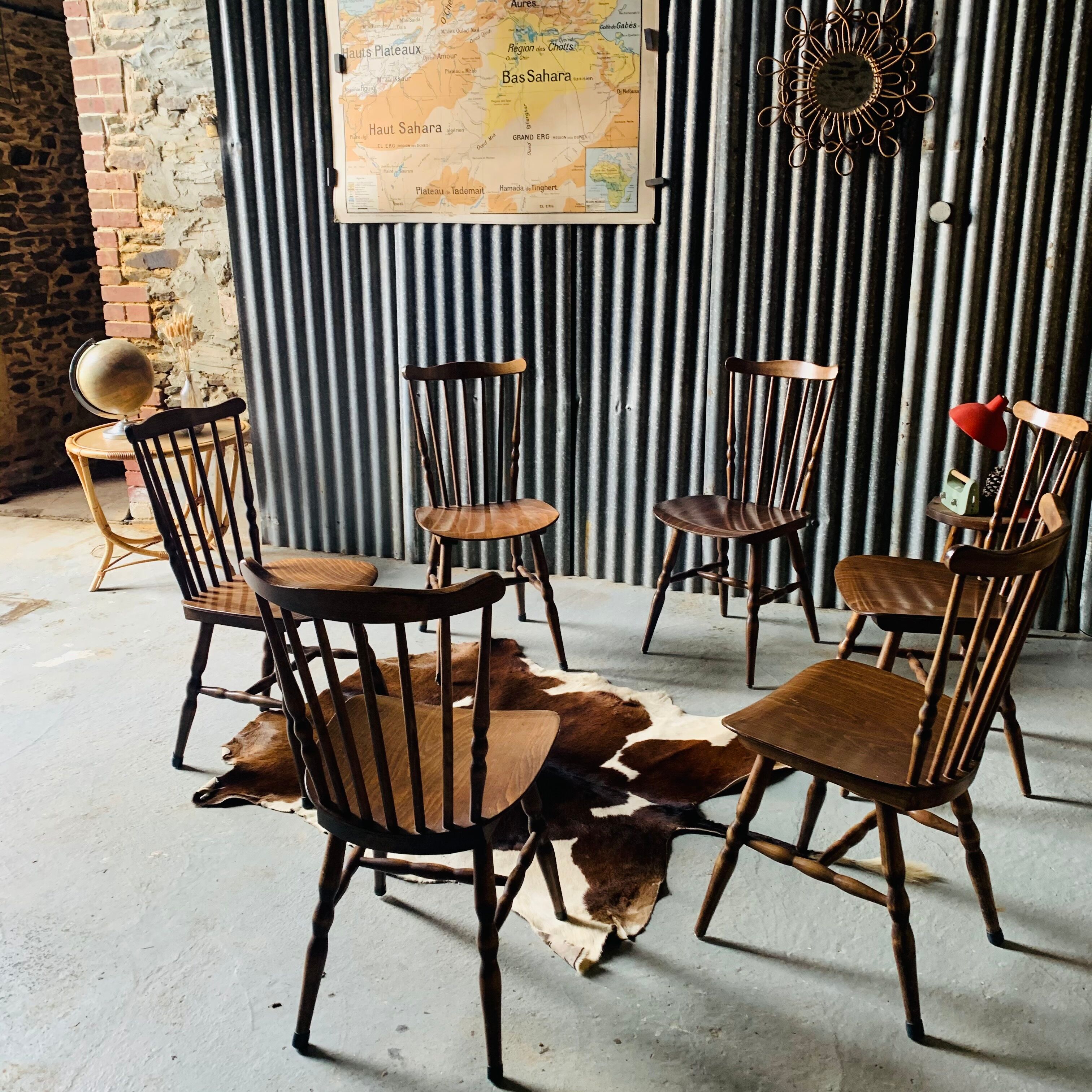 Series of 6 chairs of Bistro Baumann menuet style