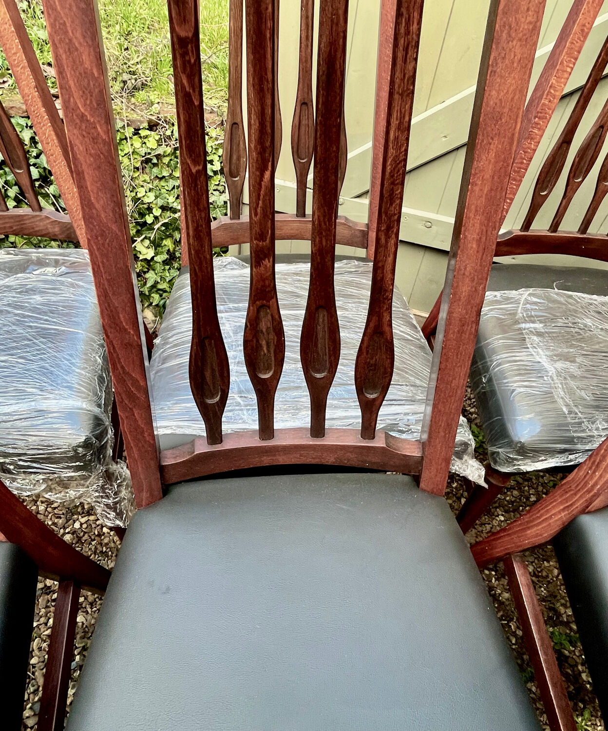 6 Scandinavian chairs