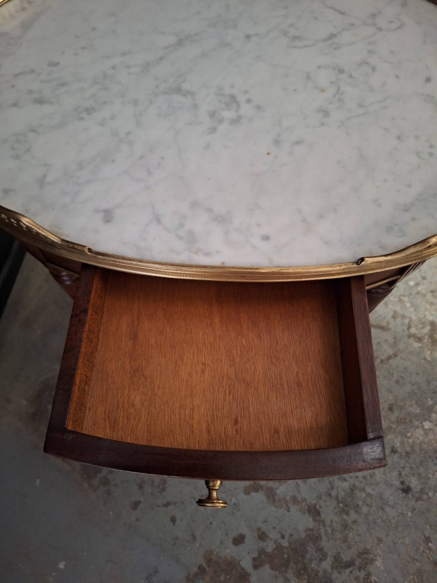 Bedside table