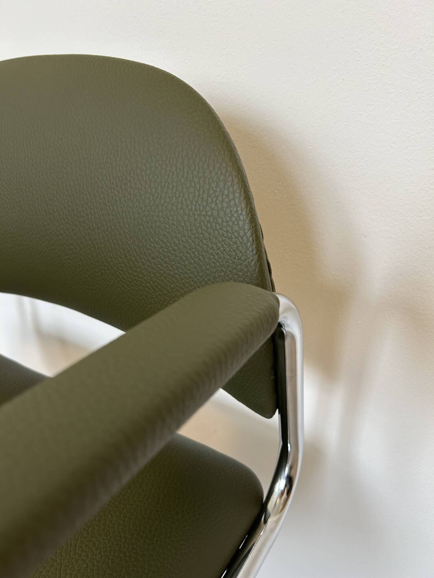 Fully Restored  Olive Office Chair by Kovona K-107, Czechoslovakia 1970