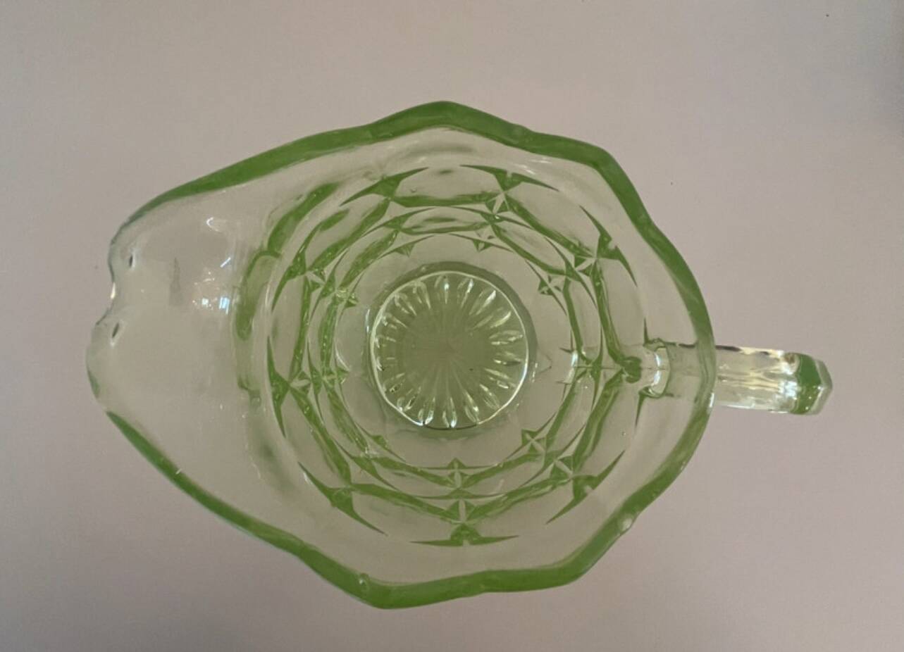 Uranium green pitcher 1930
