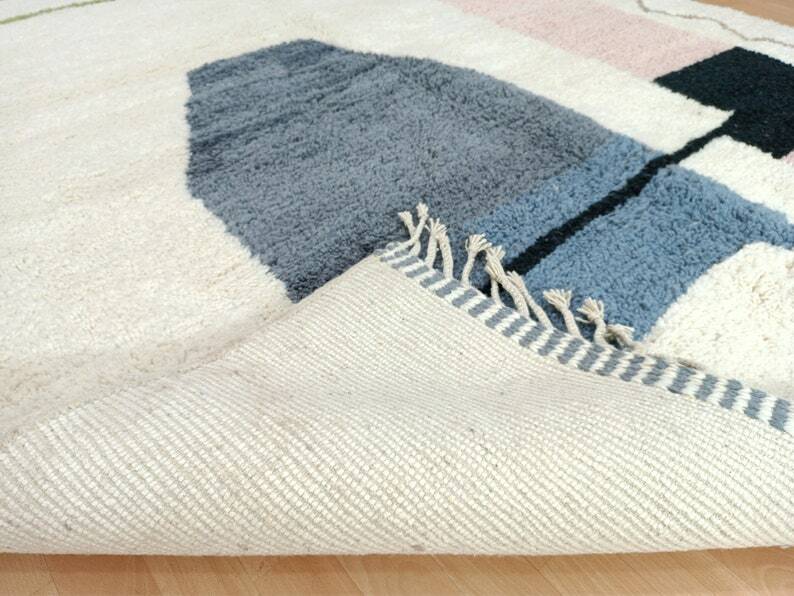 Traditional handmade Beni Ouarine rug 250cmx150cm