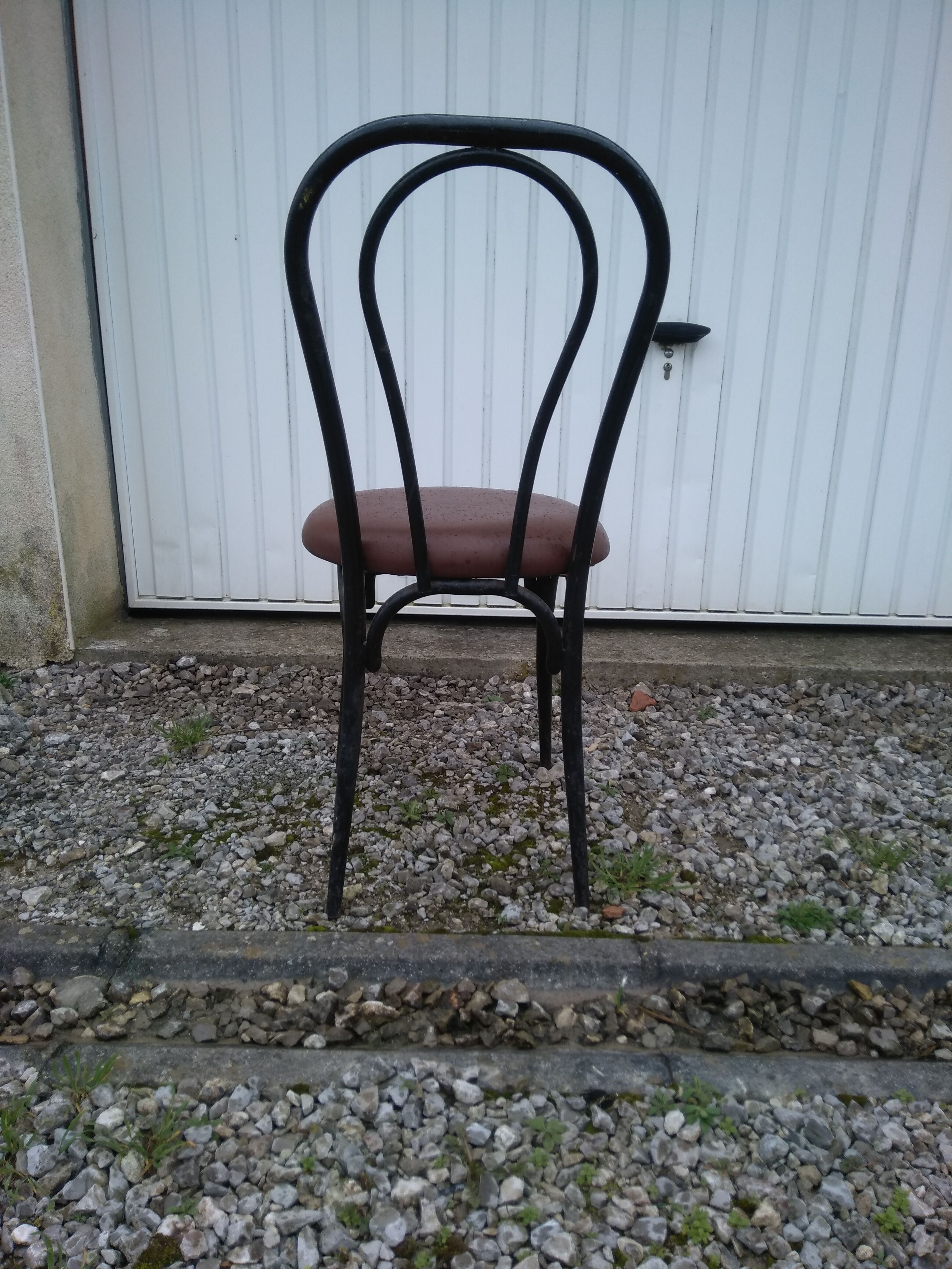 Set de 3 chaises bistrot fer et skaï