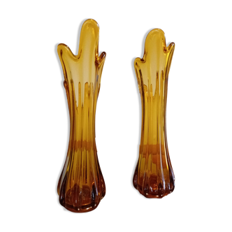 Vase en verre ambré