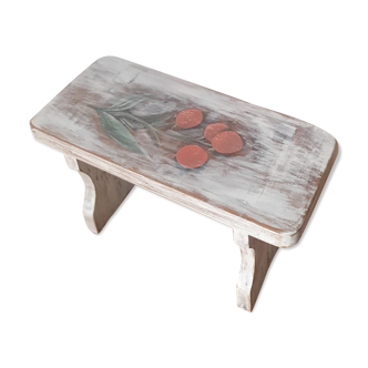 Frosted lychee stool