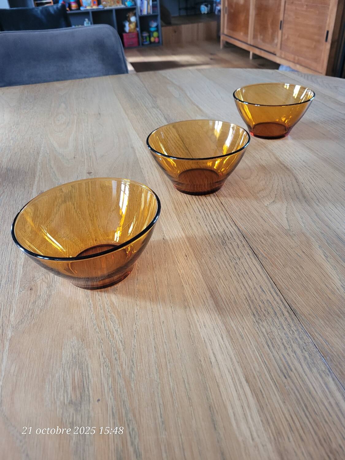 3 bols en verre ambré Duralex