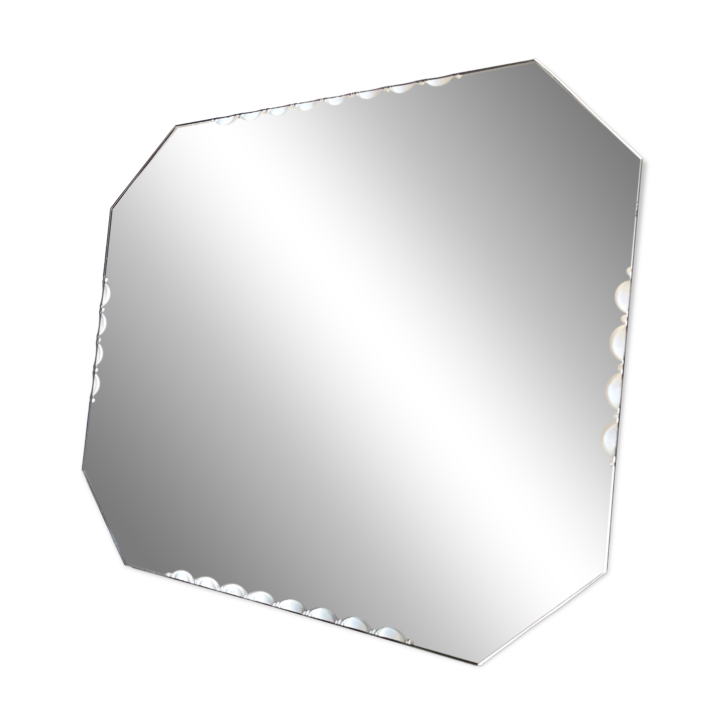 Beveled octagonal mirror, 1930