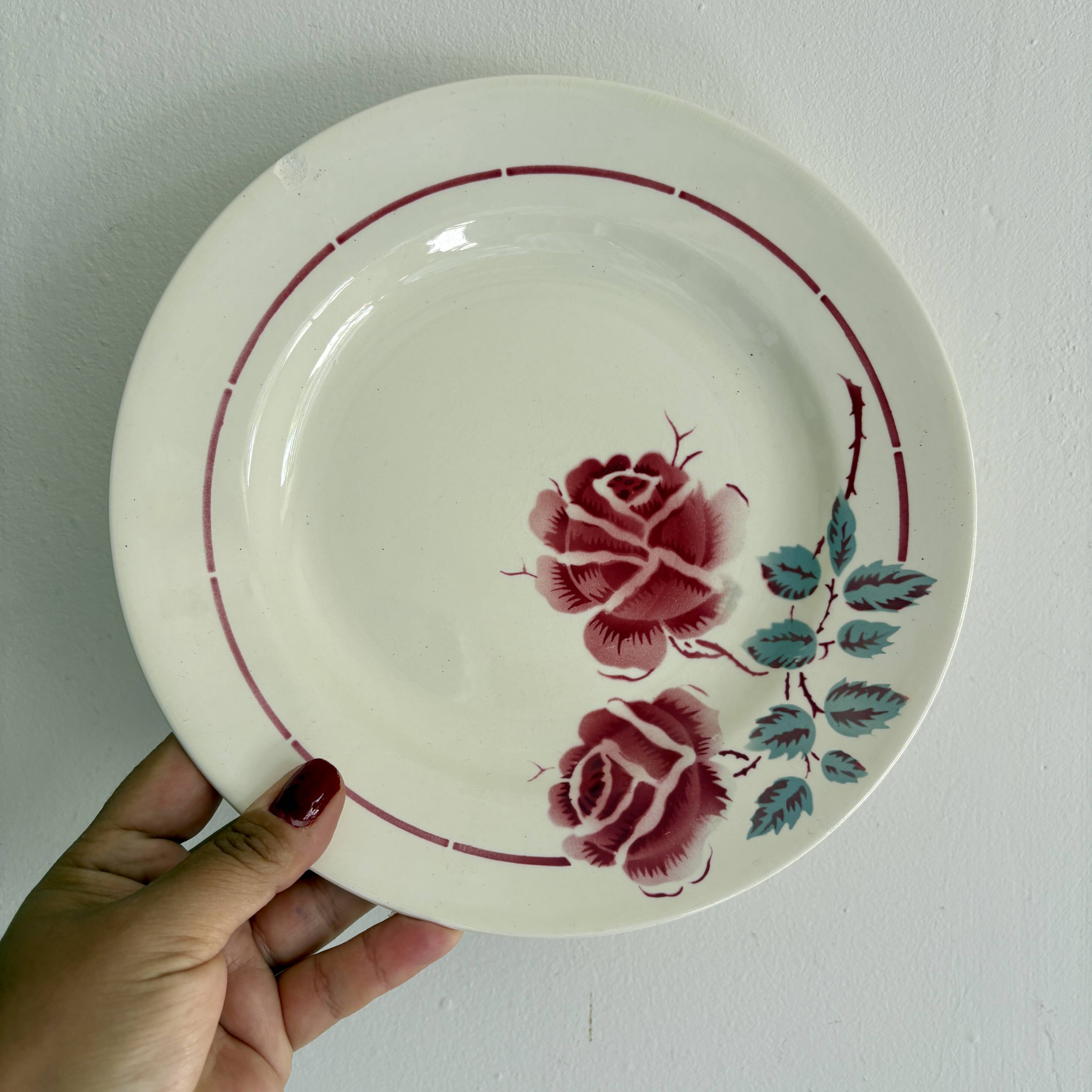 Set of 10 mismatched antique dinner plates