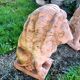 Paire de lion de jardin en terre cuite ancien