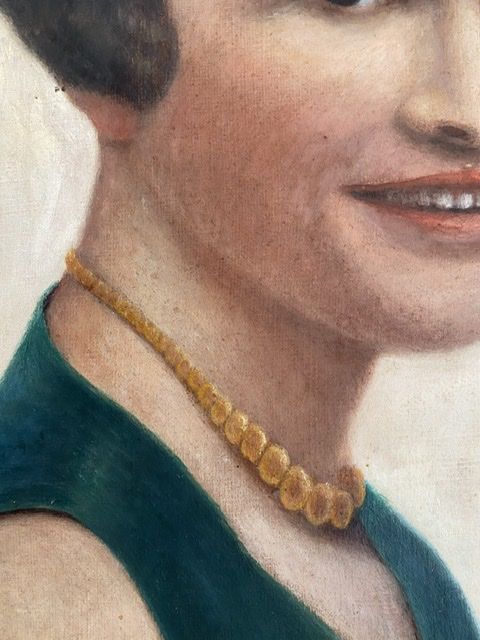 Portrait of a woman, signed Debiesse dated 1928