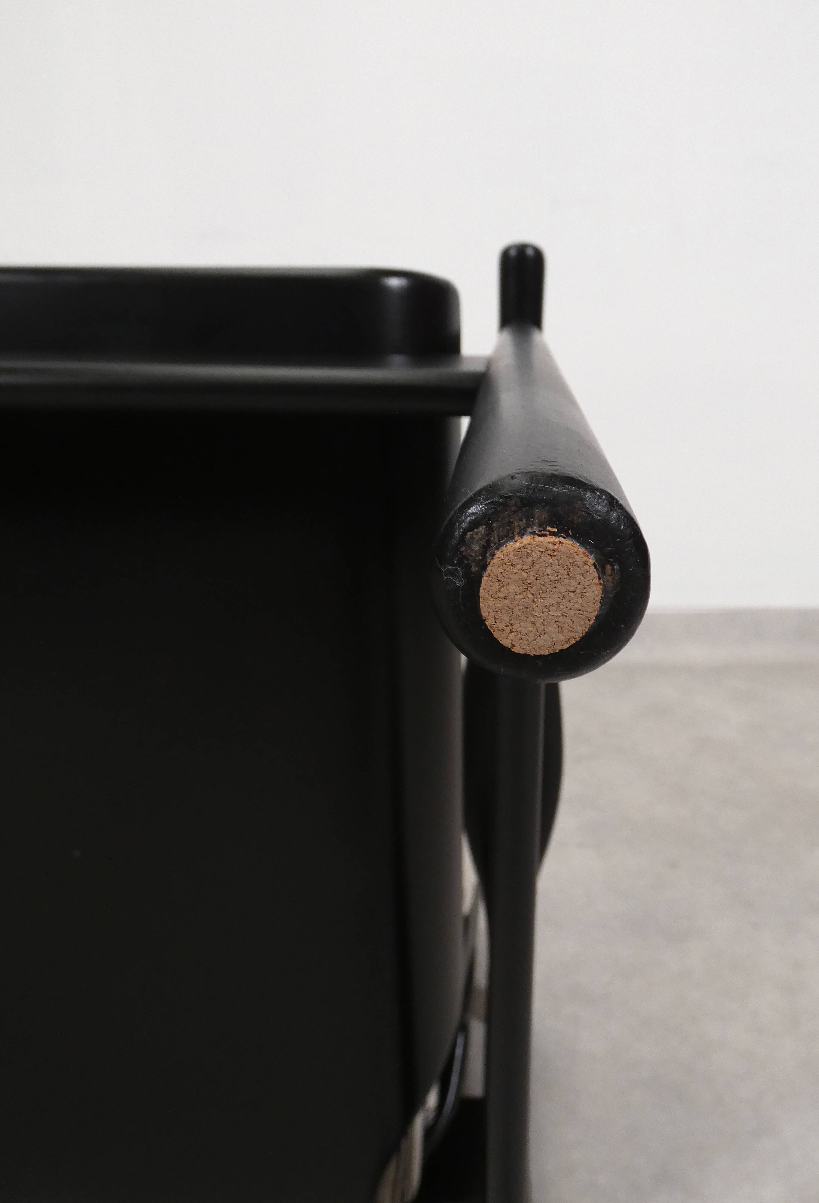Wooden Scandianvian arm chair