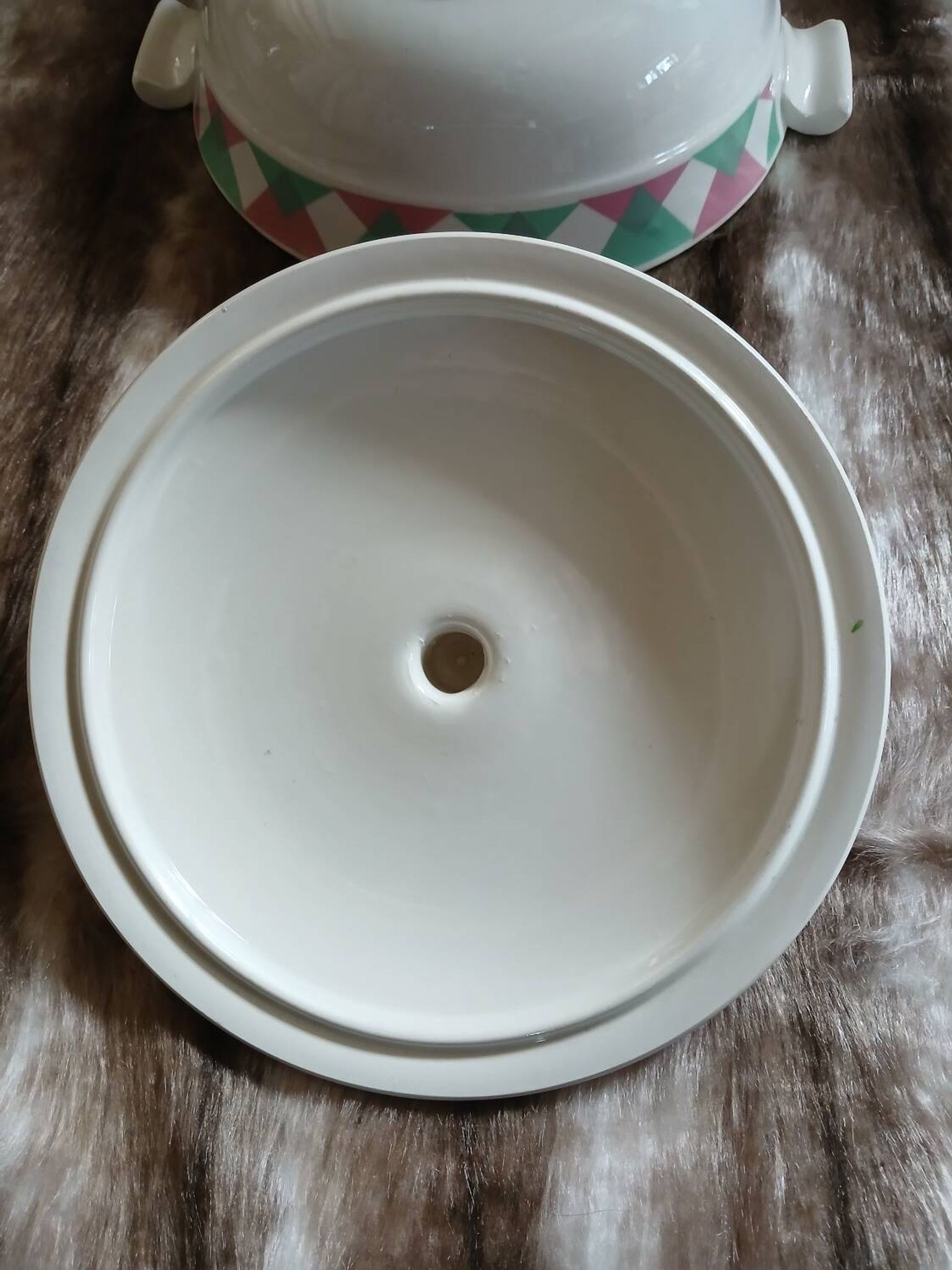 Antique soup tureen from Digoin and Sarreguemines
