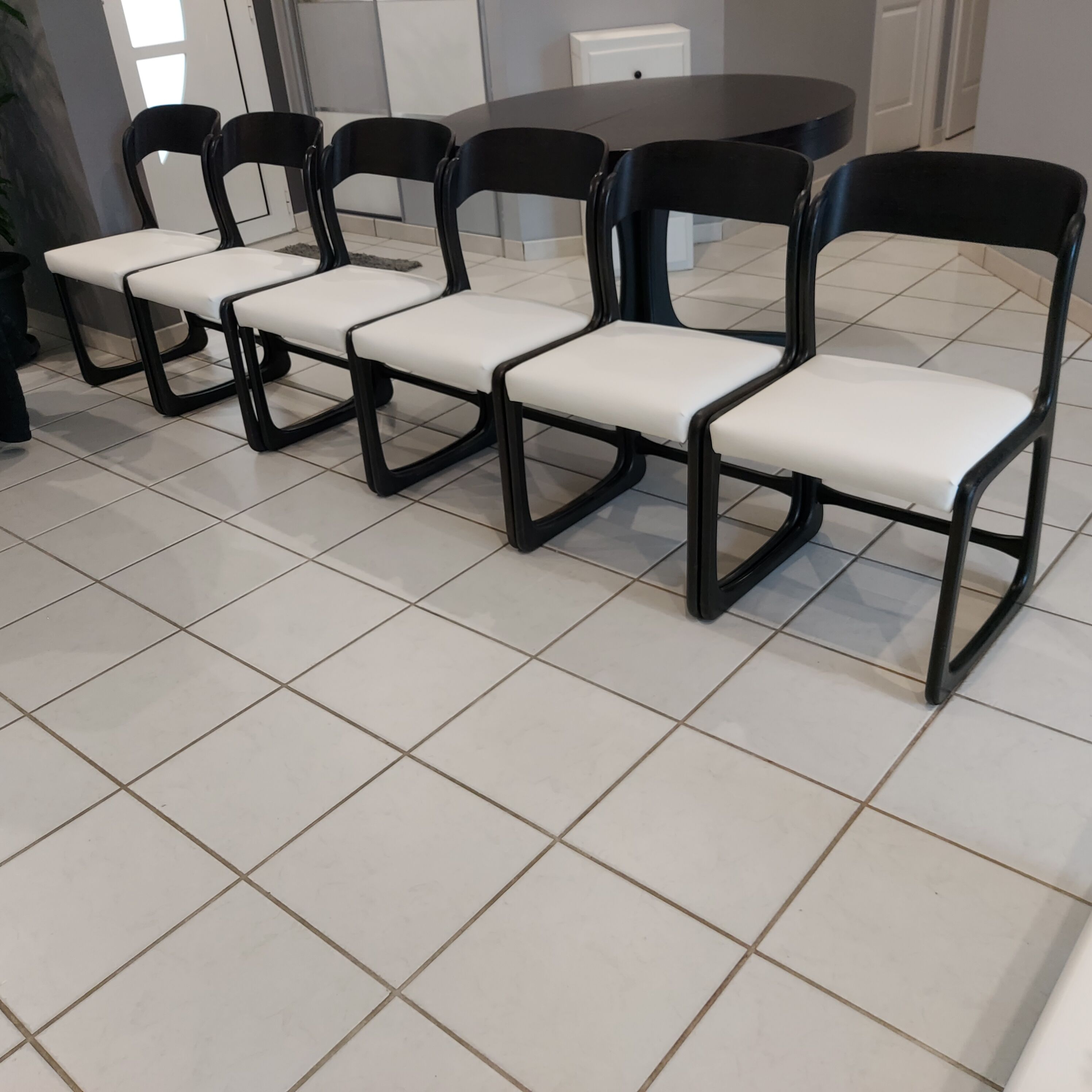 Suite of 6 chairs Sleigh Baumann vintage 1970s