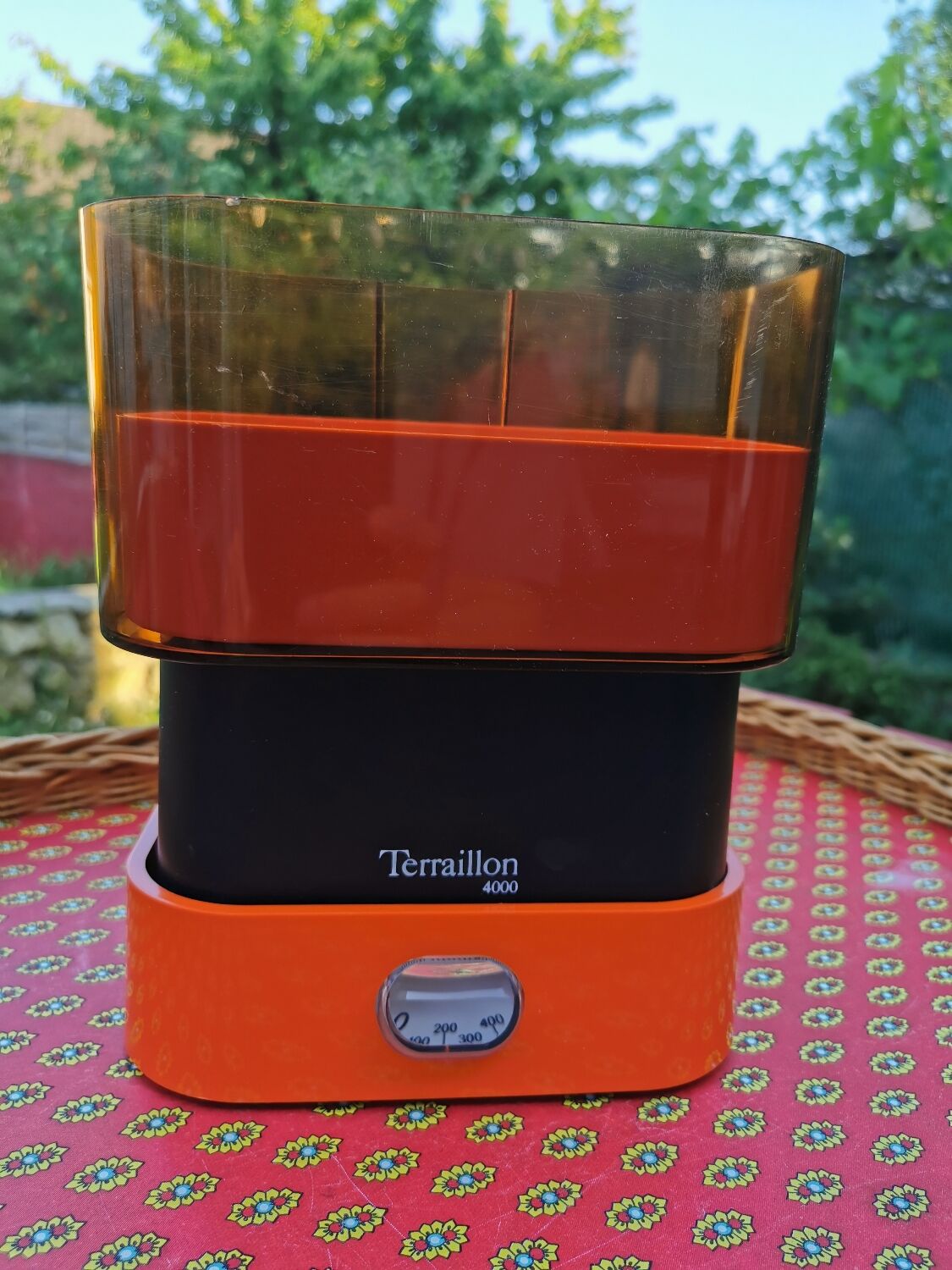 Orange Terraillon scale with box