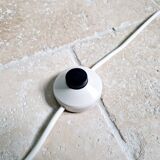 Lampadaire Moderniste en métal chromé et verre satiné blanc