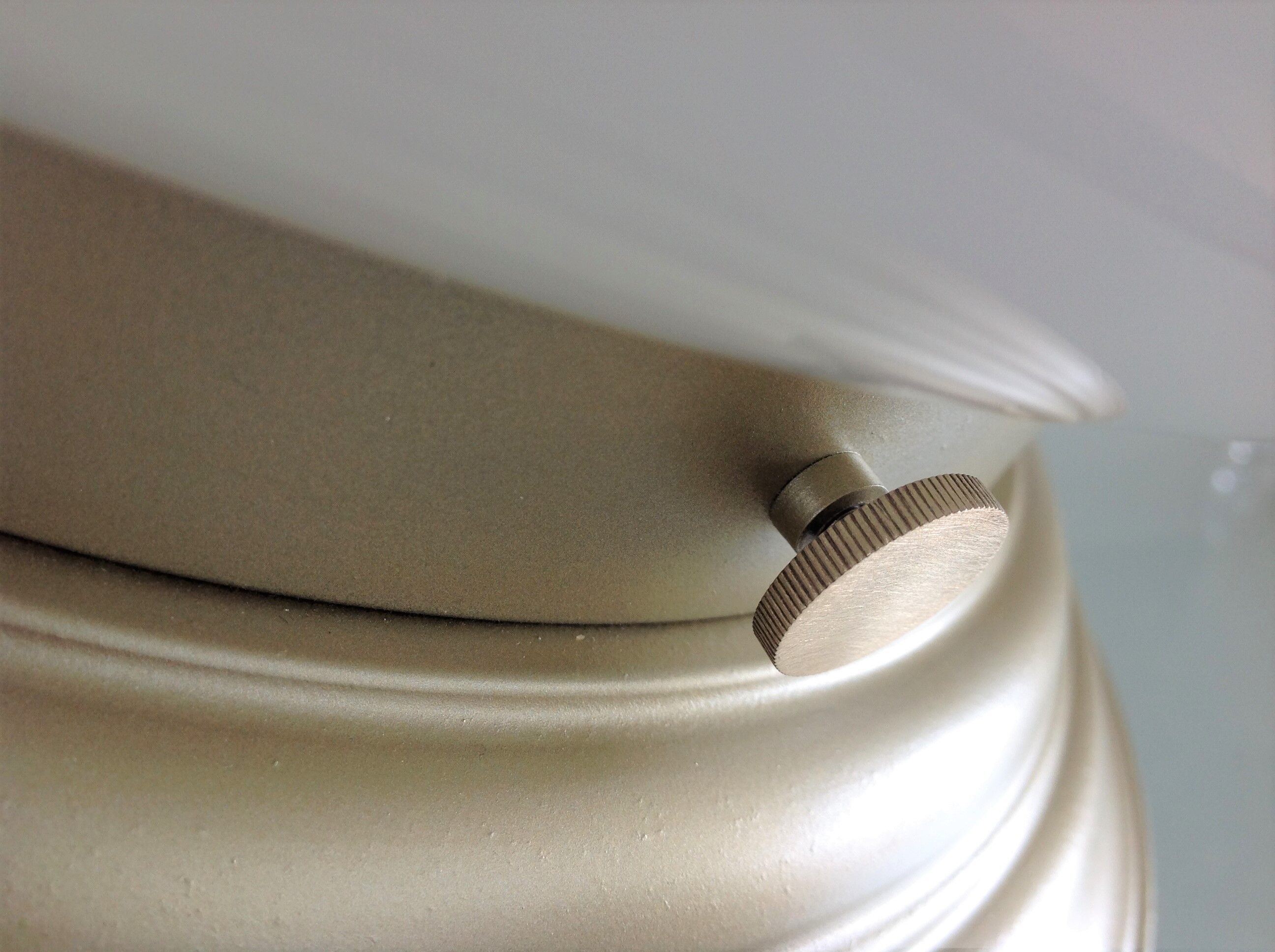 Ceiling lamp globe in white opaline and gold metal art deco style