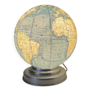 Globe terrestre lumineux