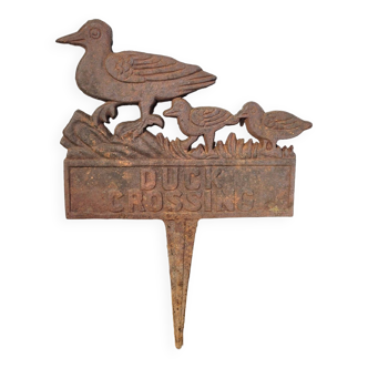 Duck crossing cast iron panel