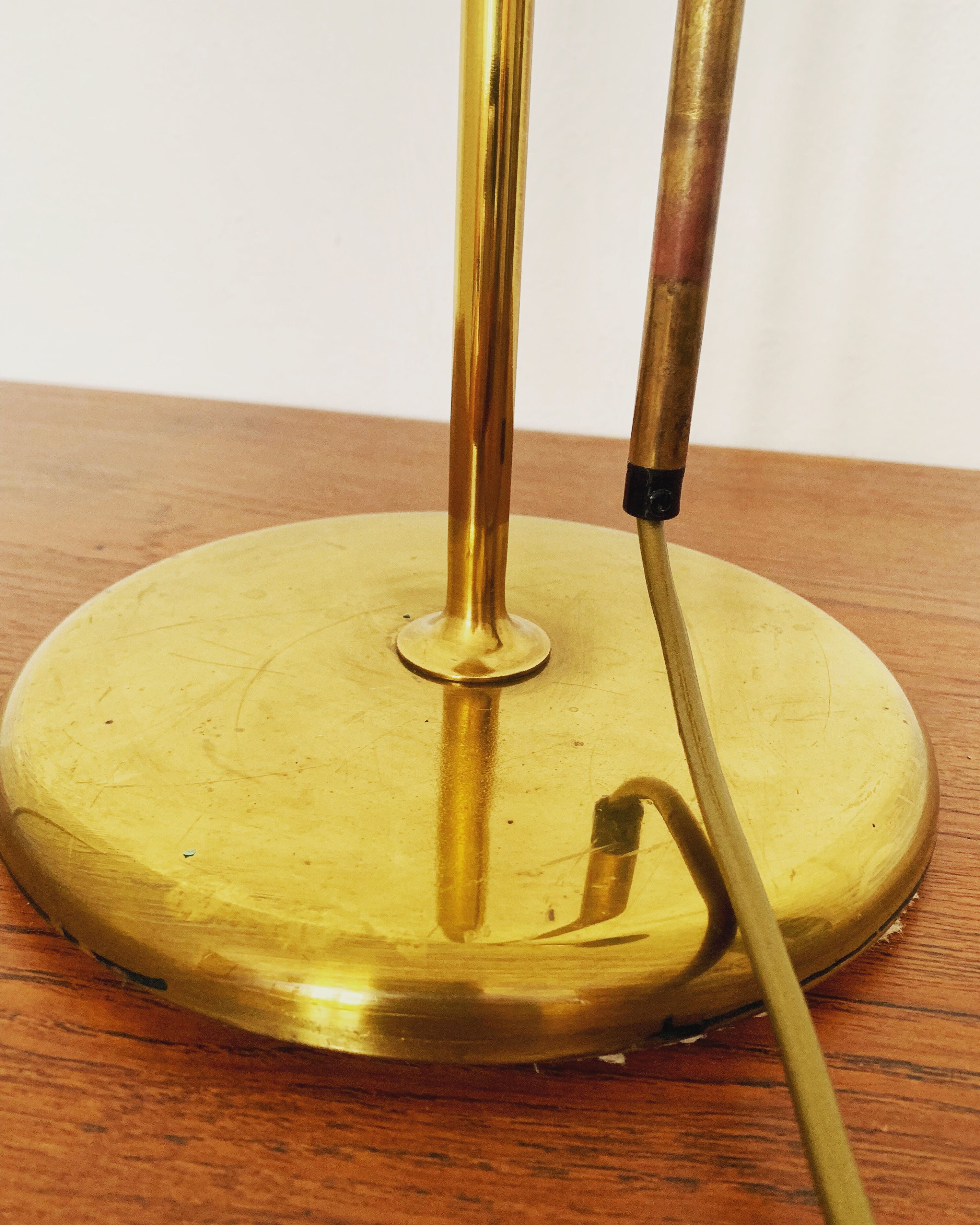1970s adjustable BOLA brass floor or table lamp by Florian Schulz