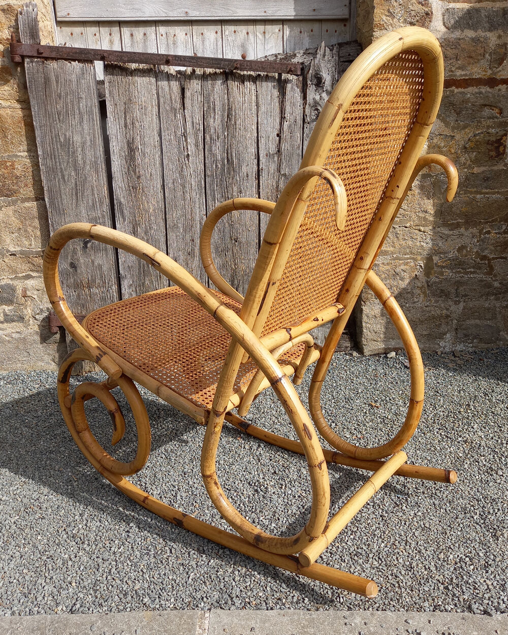 Bamboo, canborn, vintage rocking chair