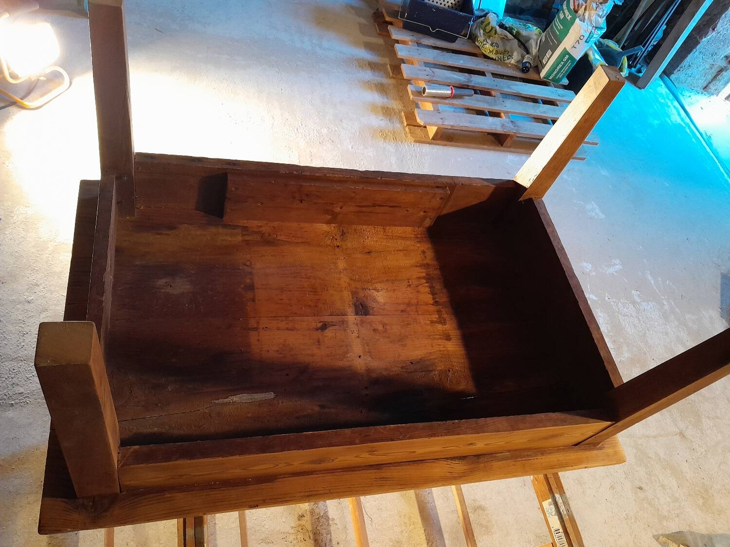 Table basse de ferme