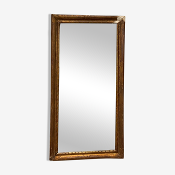 Miroir ancien en bois et stuc doré forme allongée moulure fine