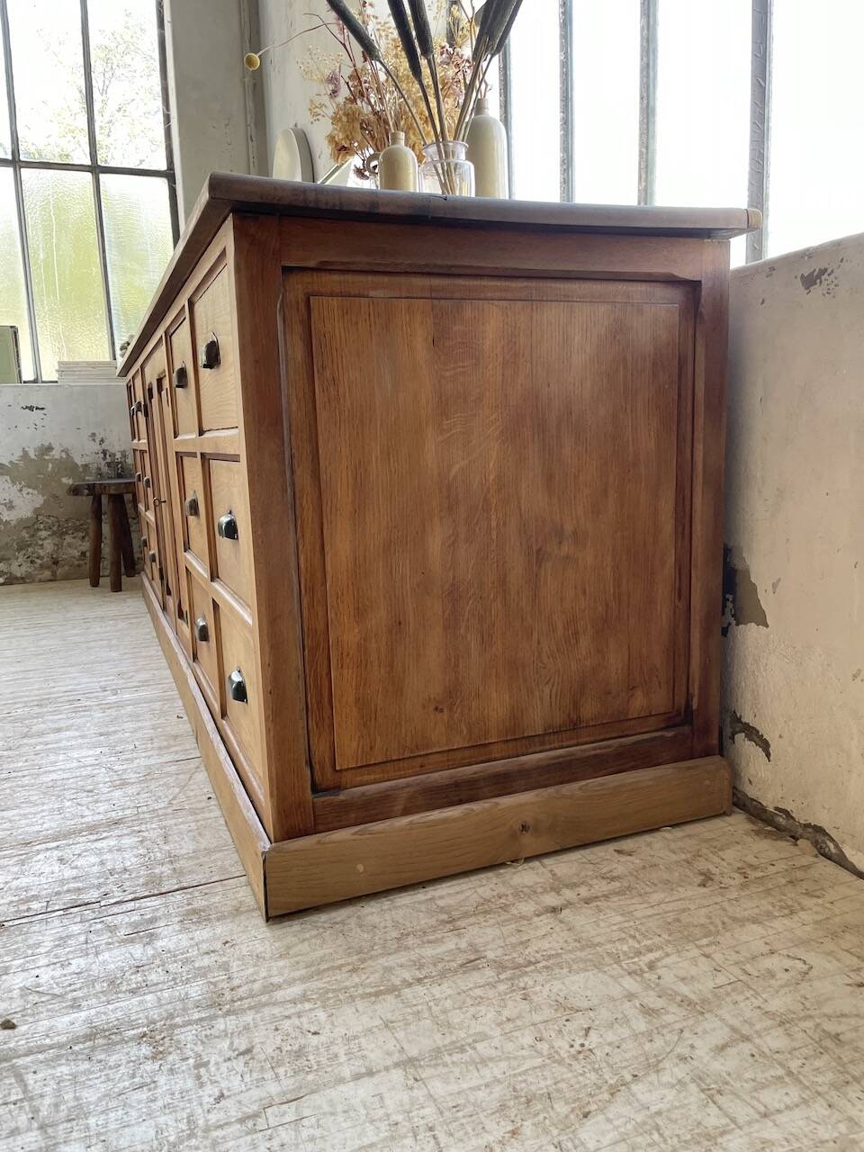 XXL solid oak counter sideboard