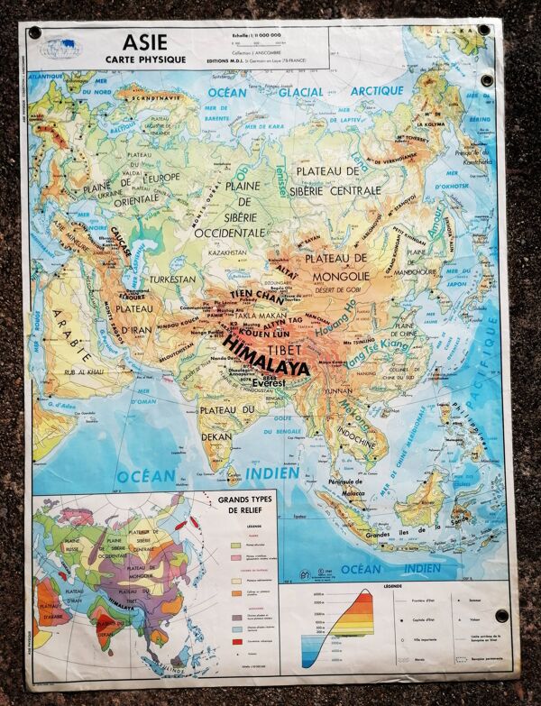 Ancienne carte MDI Asie agricole et physique vintage
