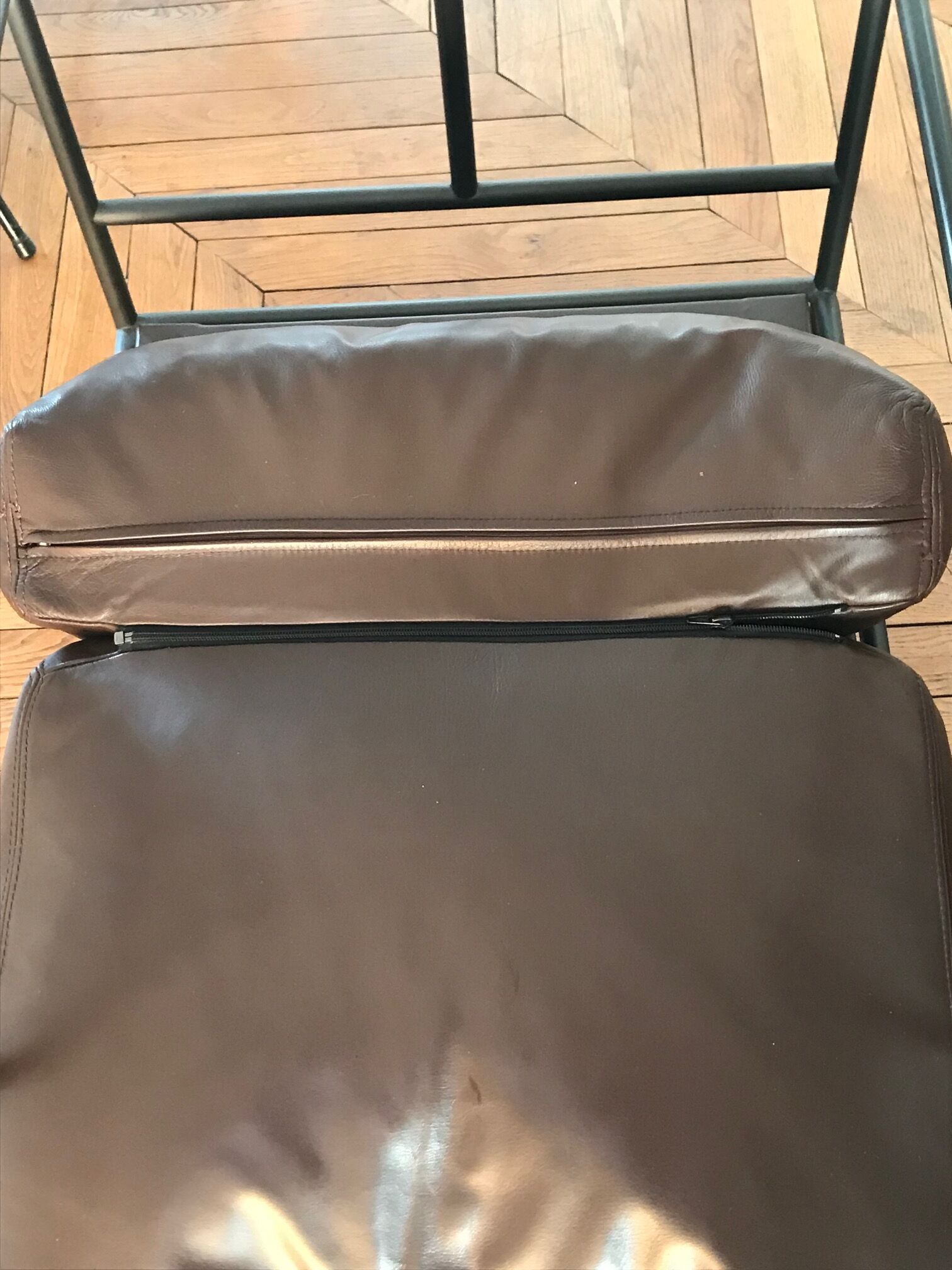 Set of 2 metal and brown leather armchairs Julie Prisca