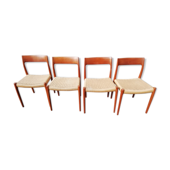 4 chaises de  N. O. Moller