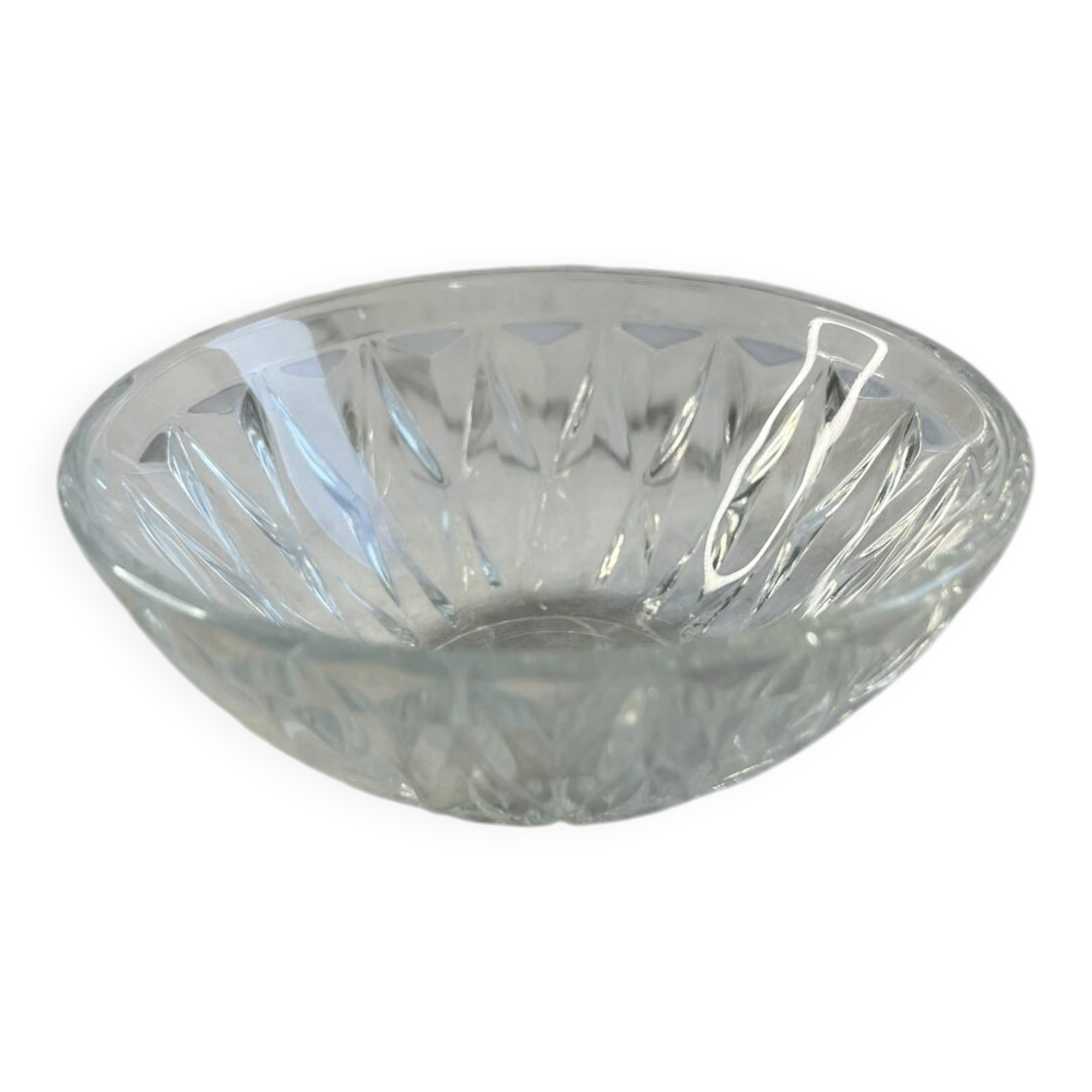 Cut glass bowl stamped France 11cm