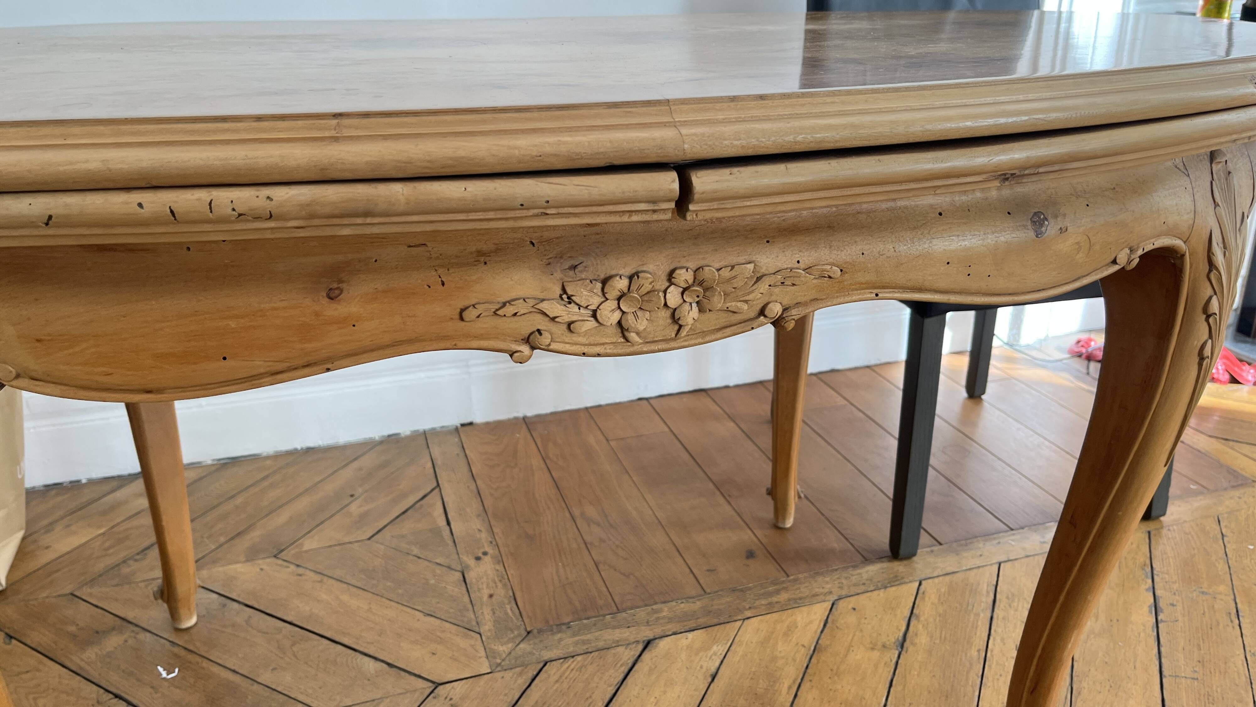 Louis XVl oak table with extensions