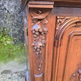 Important two-body buffet in carved walnut – Renaissance style