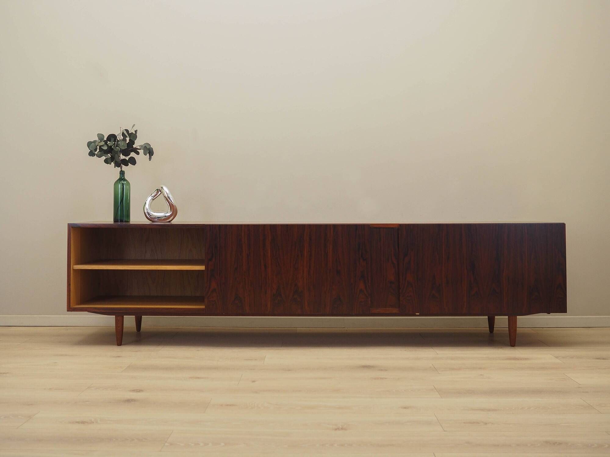 Rosewood sideboard, Danish design, 1970s, designer: Ib Kofod Larsen