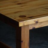 Uno & Östen Kristiansson, table basse rectangulaire en pin, milieu du XXe siècle, années 1970