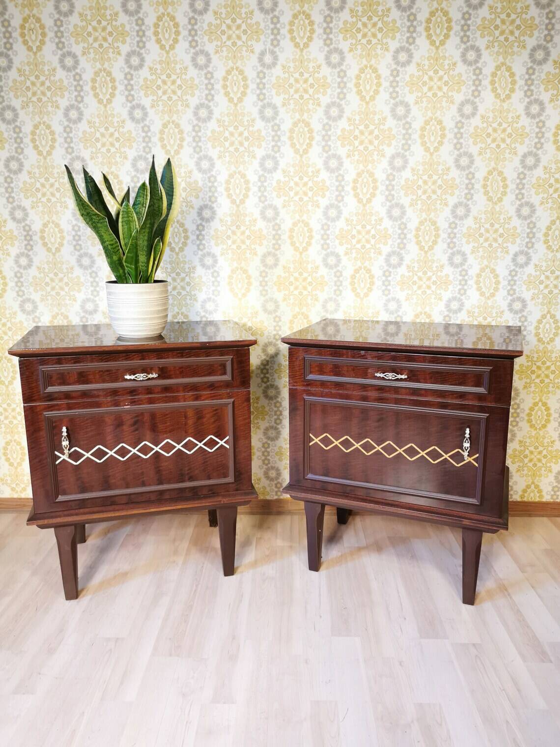 Pair of Vintage Wooden Nightstands: Mid-Century Modern Bedside Tables