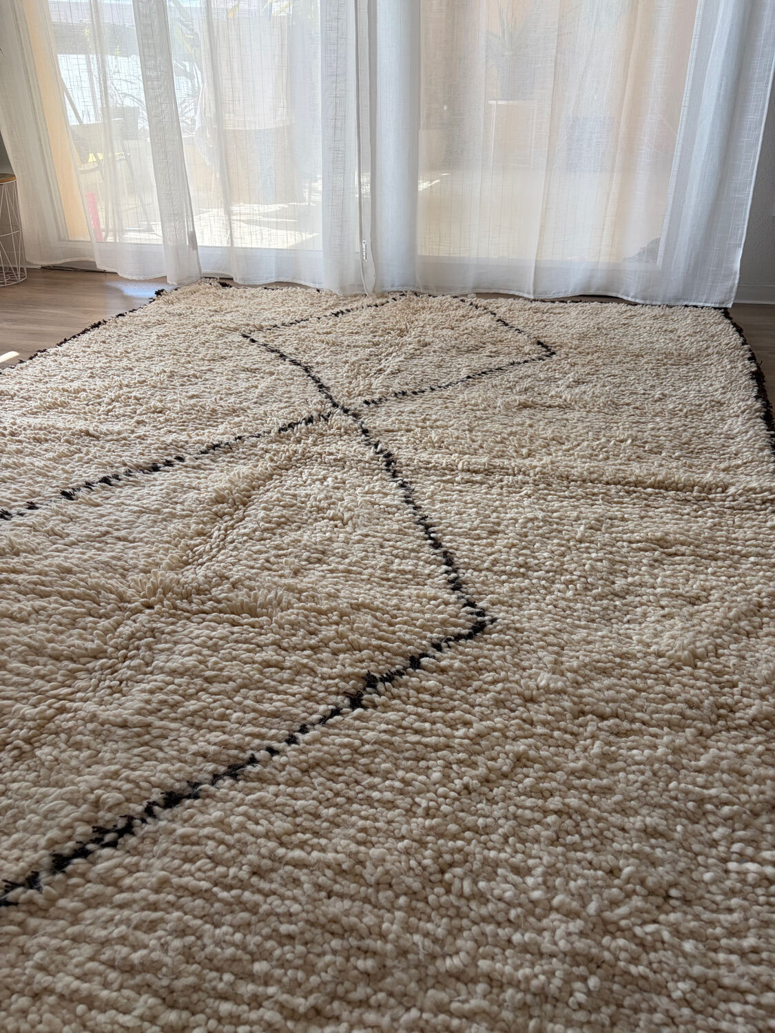 Authentic Beni Ouarain rug – thick wool, long pile