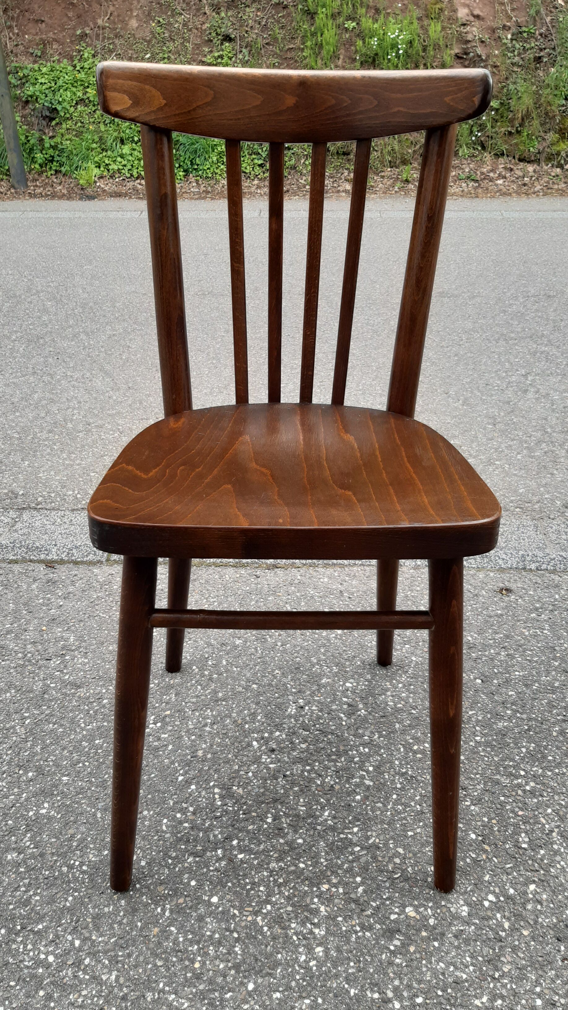 Curved wood bistro chairs edition Ton 1960