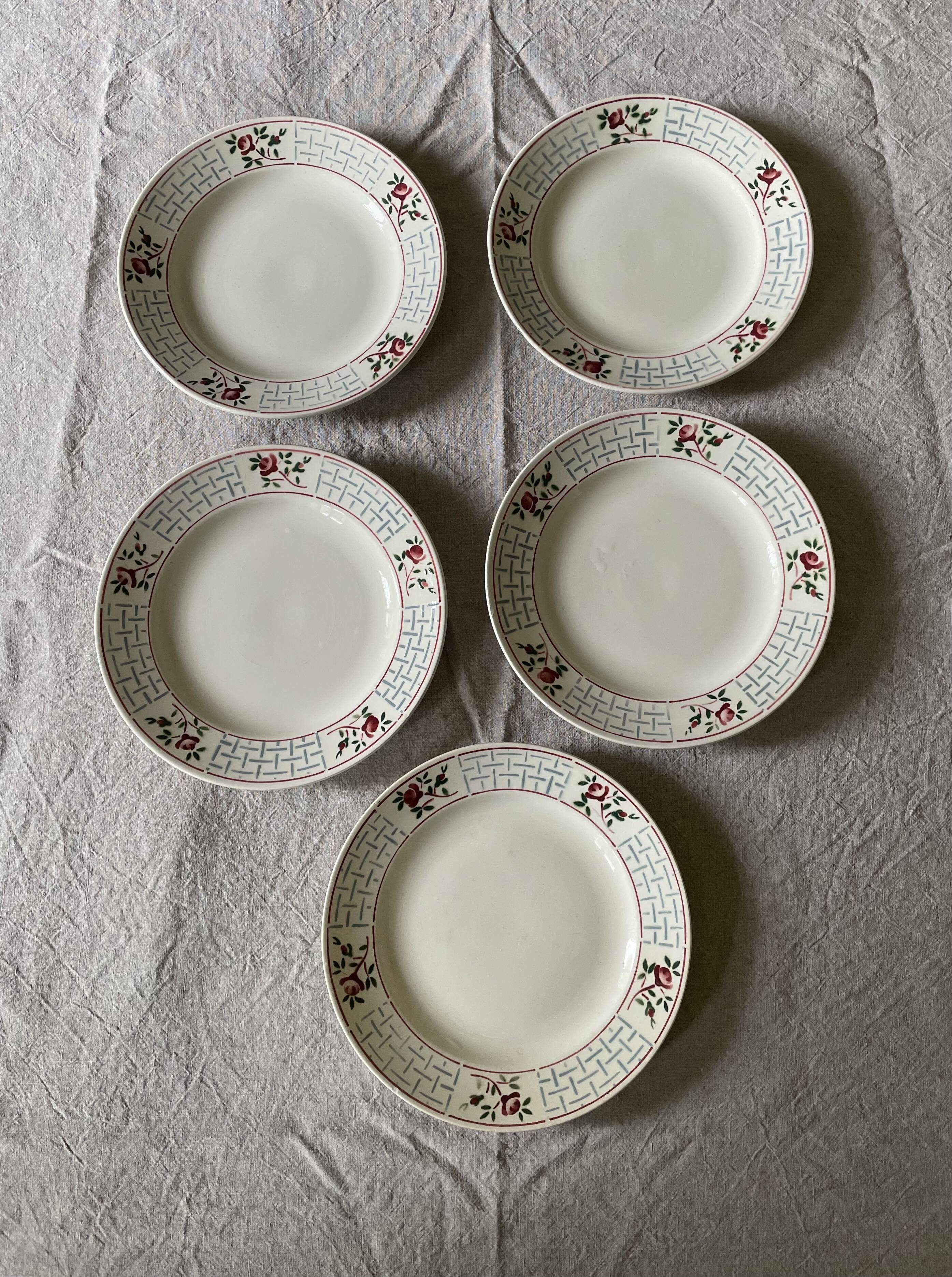 Flat plates Sarreguemines model Christiane