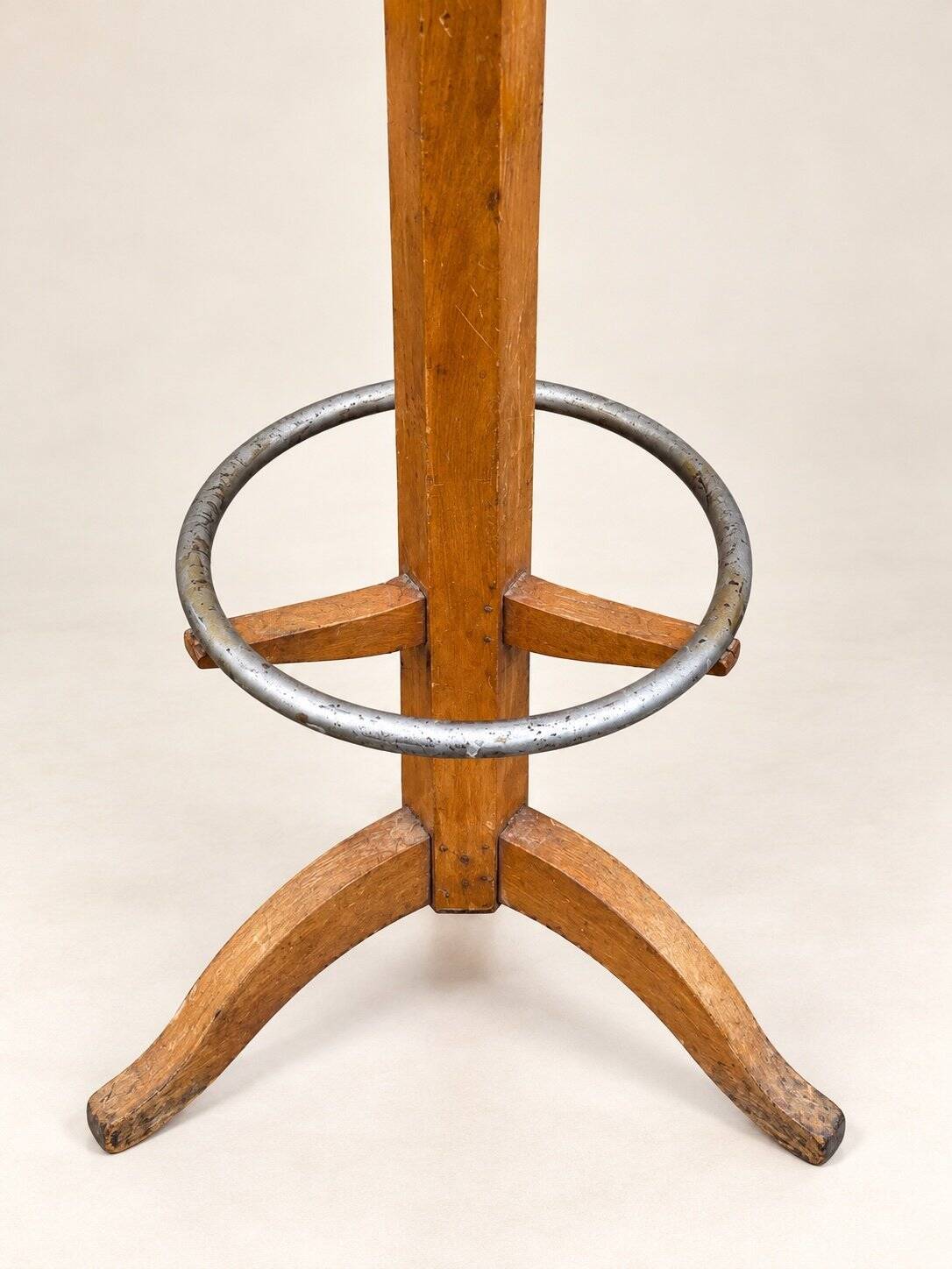 Freestanding coat rack – Art Deco style – Solid beech – 1940s