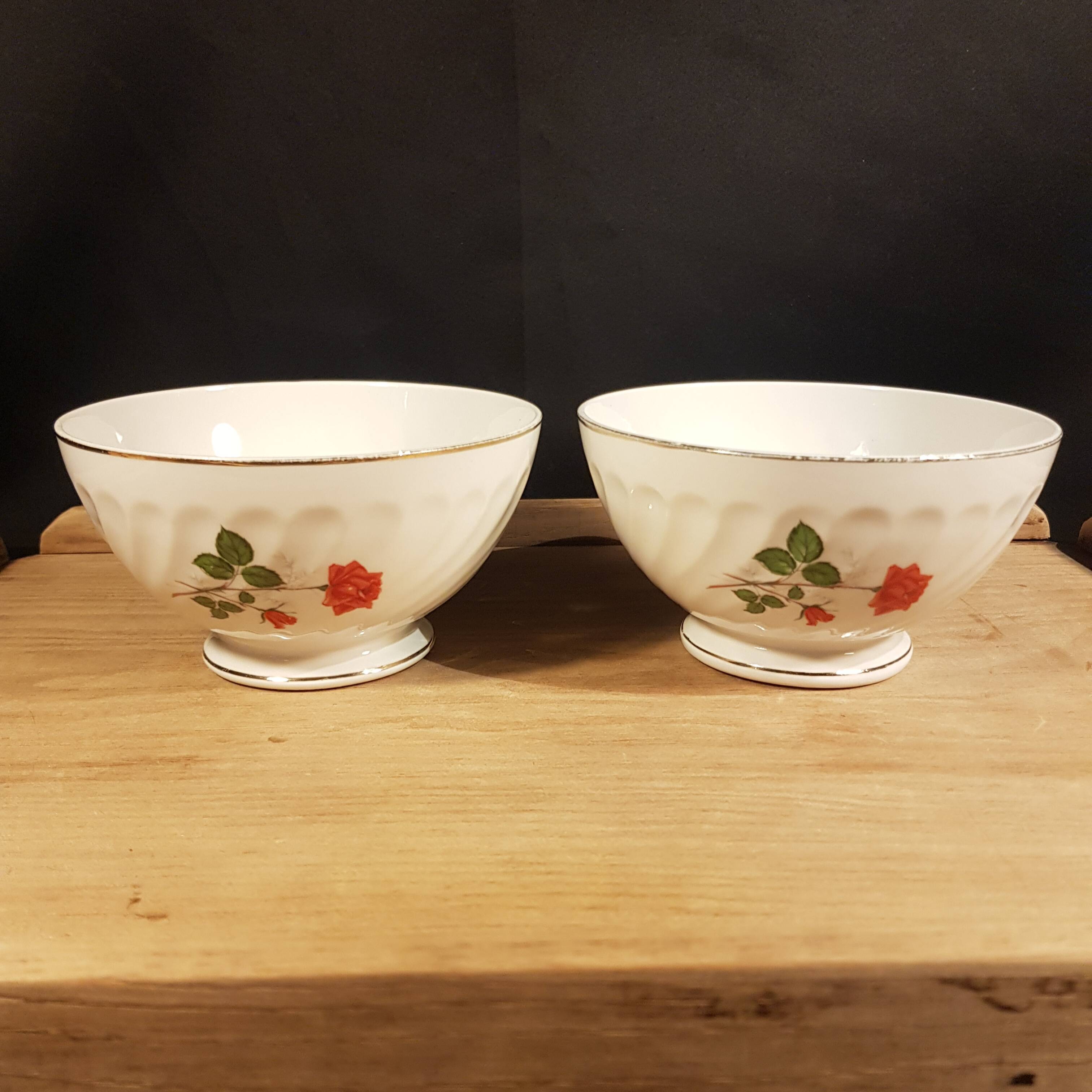 2 Digoin Sarreguemines bowls