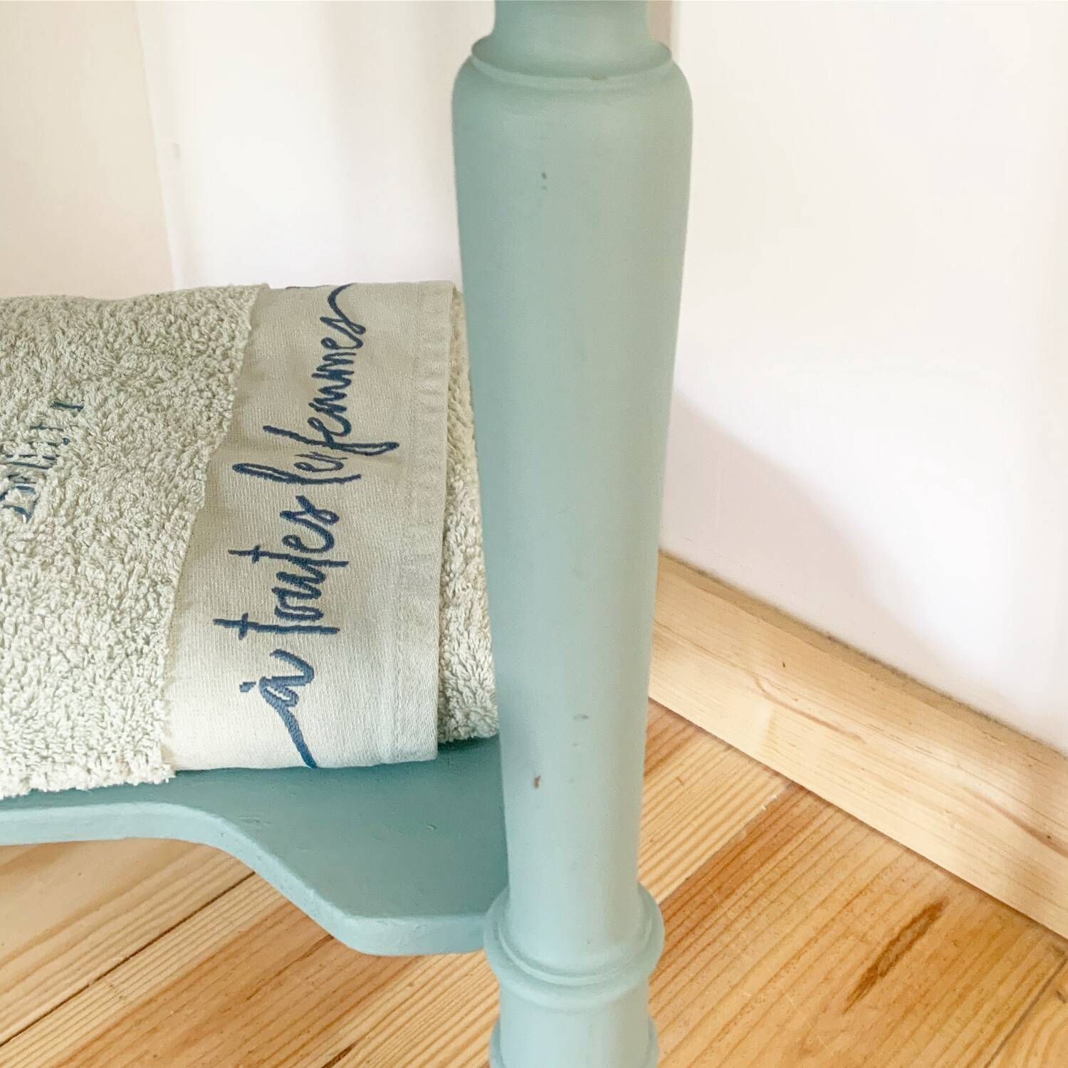 Vintage painted wood dressing table