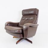 Madsen & Schubell leather armchair with ottoman for Bovenkamp