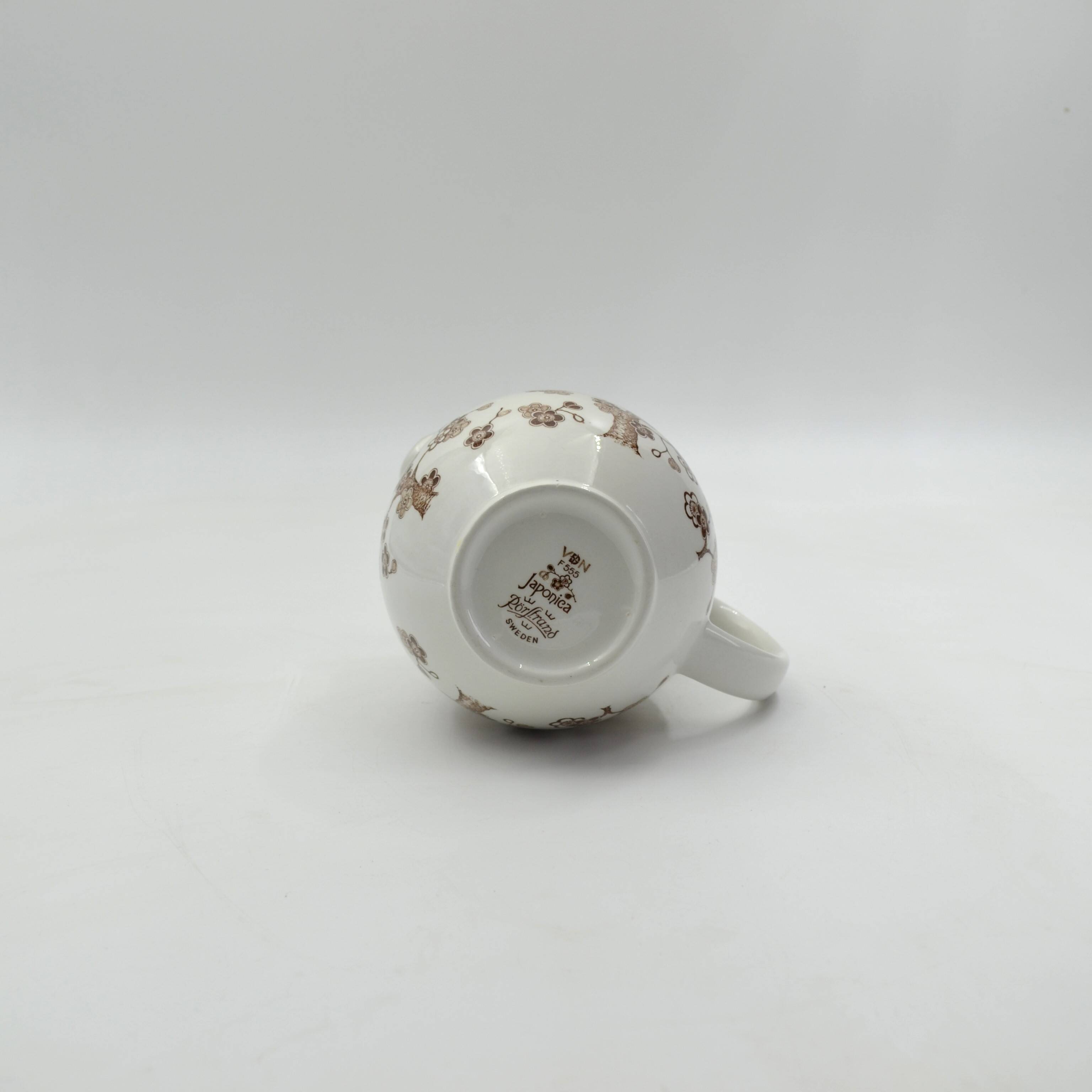 Ceramic jug from the Japonica series by Jackie Lynd for Rörstrand.