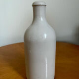 Bottle in white glazed ceramic stoneware M.KM
