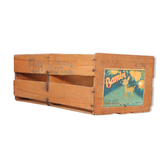 Old wooden vegetable box