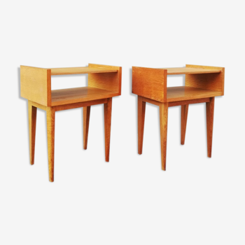 Pair of bedside tables 50