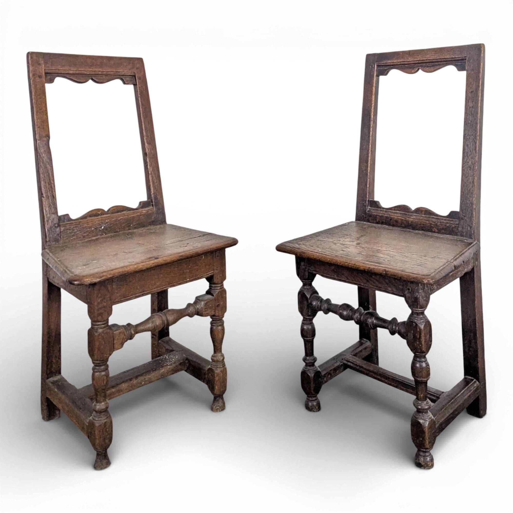 Pair of Lorraine chairs in oak